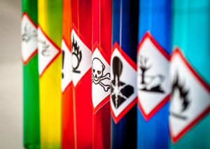 Sicherheit und Besonderheiten 5 Sicherheit und Besonderheiten 5
